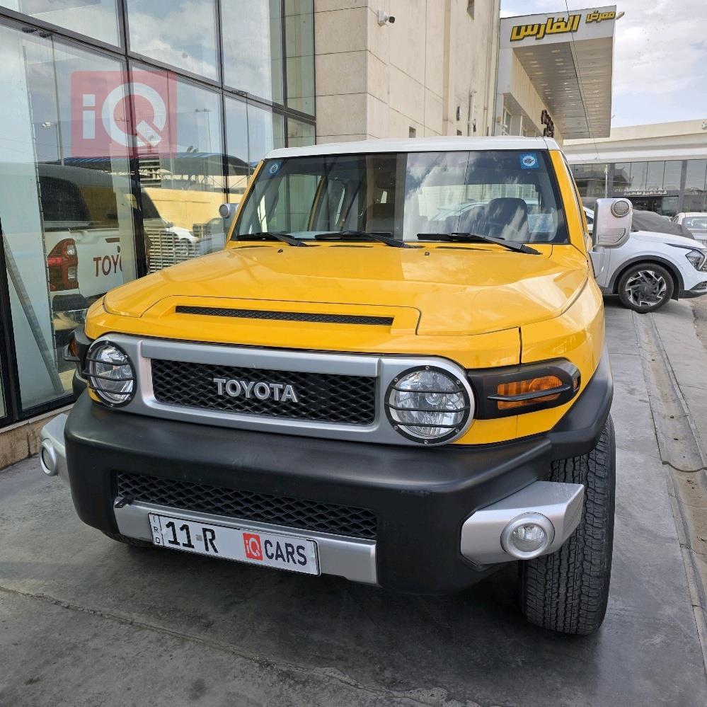 تۆیۆتا FJ کرۆزەر